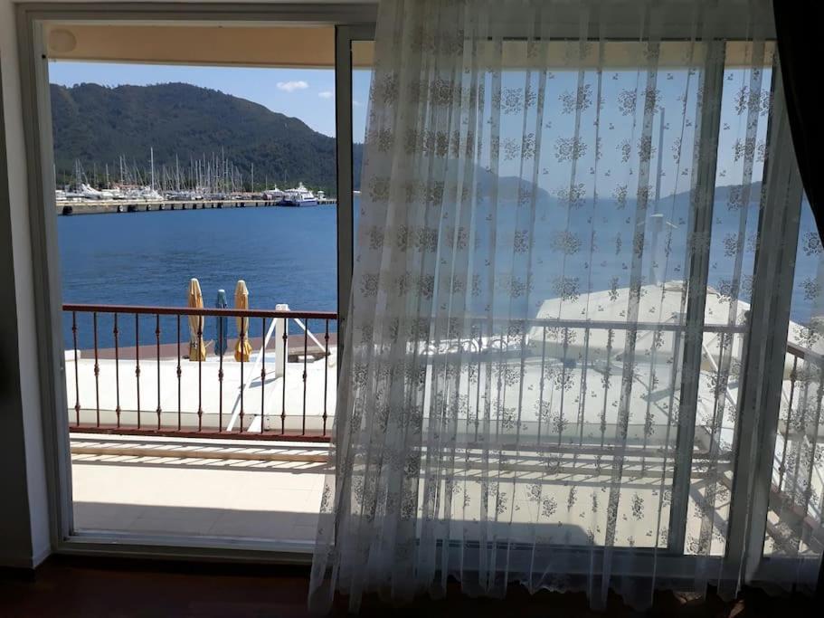 מרמריס Uysal Suite And Loft Seaside מראה חיצוני תמונה